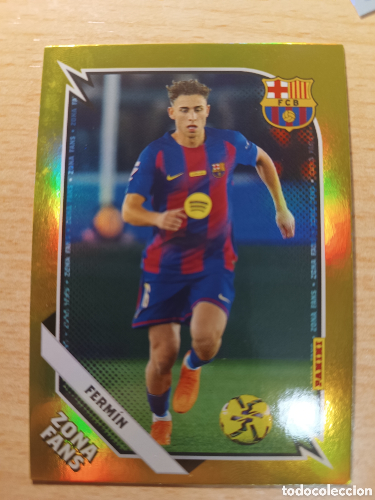Cromos de F&uacute;tbol: FERMIN ZONA FANS PARALELA ORO PANINI CLUB FC BARCELONA 2025 2026 PANINI 25 26