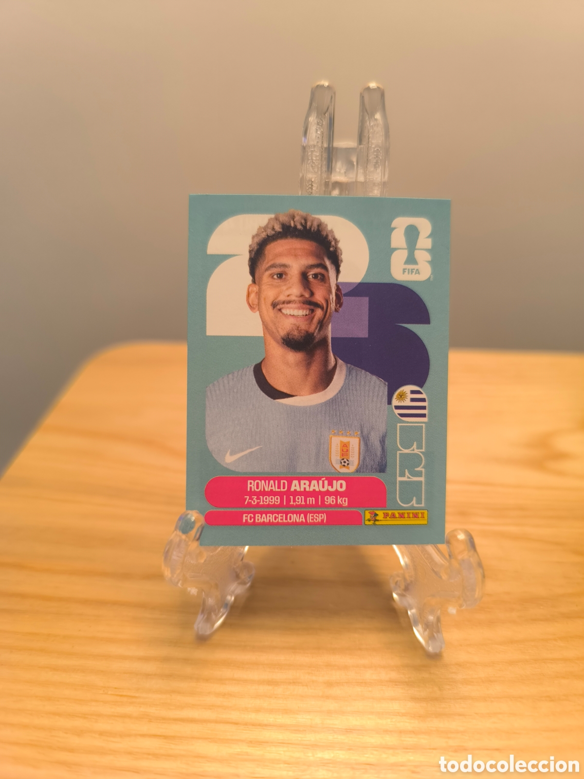 Cromos de F&uacute;tbol: Ronald Araujo PANINI FIFA world cup 2026 URU4