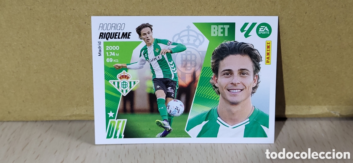 Cromos de F&uacute;tbol: RIQUELME REAL BETIS ULTIMOS FICHAJES N&ordm; 10 LIGA ESTE 25 26 2025 2026 PANINI