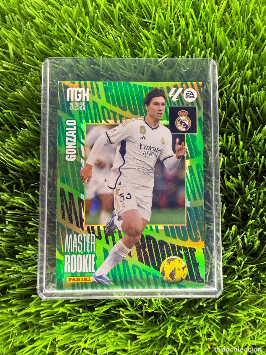 Cromos de F&uacute;tbol: N&ordm; 412 Gonzalo Master Rookie Real Madrid CF Megacracks 24 25