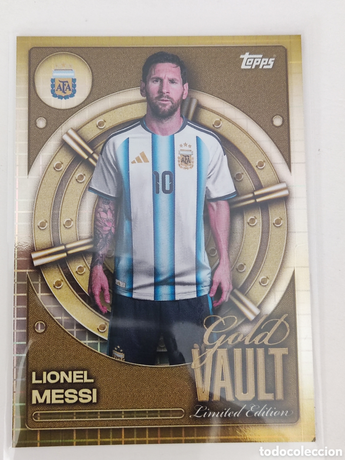 Cromos de F&uacute;tbol: Lionel Messi Gold Vault Topps collector tin Argentina