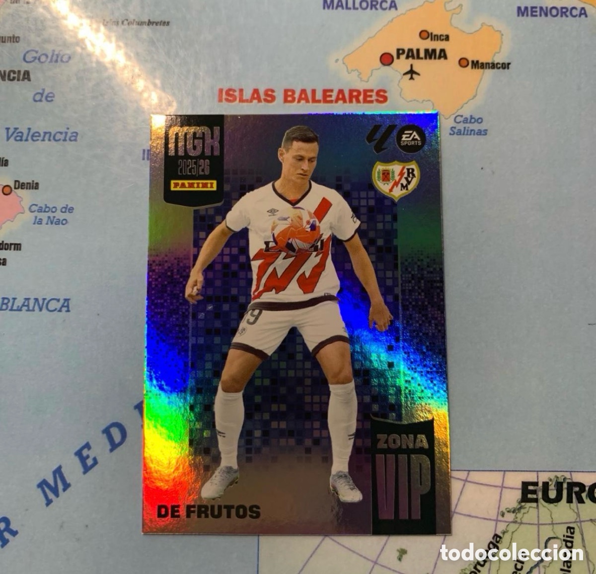 Football Stickers: De frutos nuevo vip n&uacute;mero 513 del Rayo Vallecano Megacracks 25-26 2025-2026