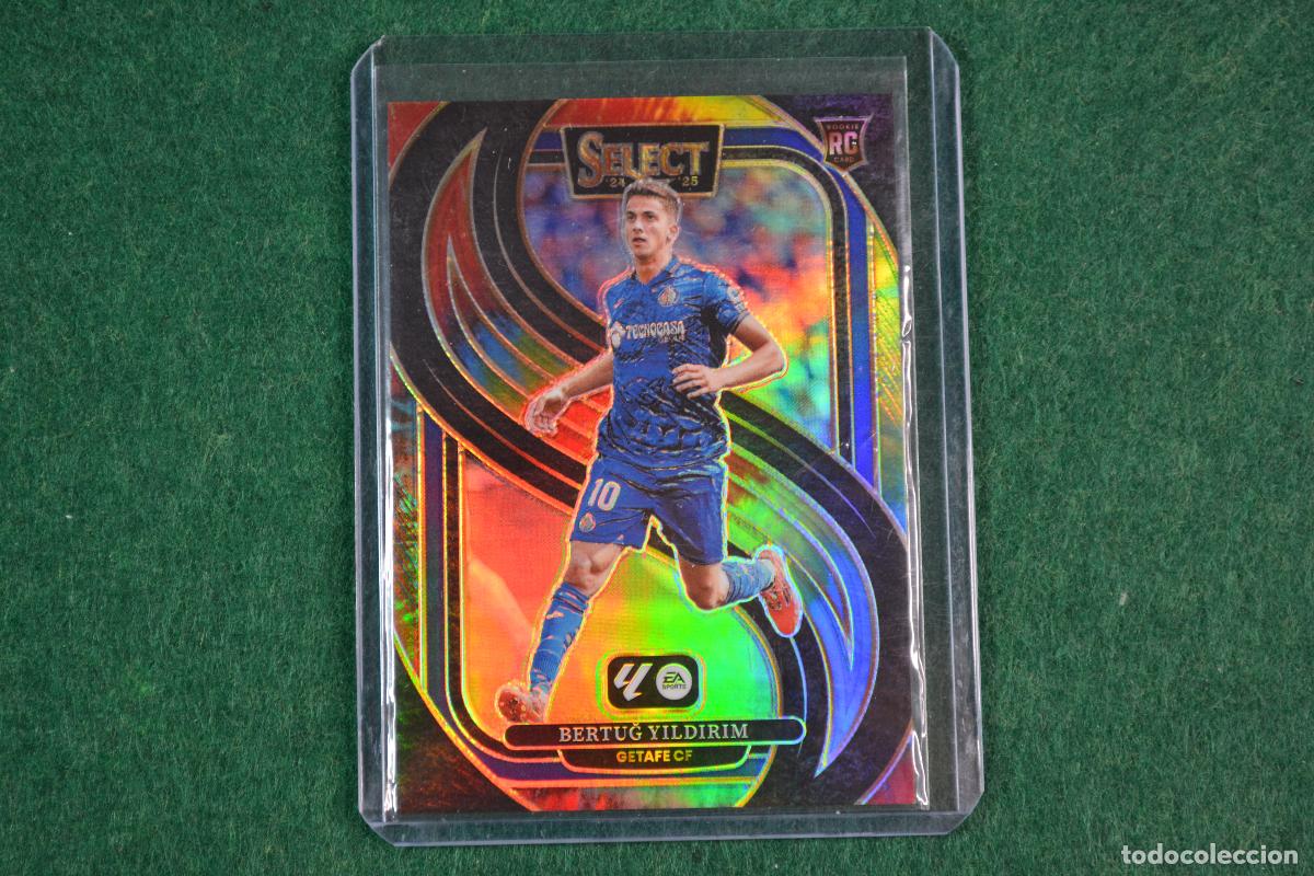 Figurine di Calcio: PANINI SELECT LA LIGA 2024-25 - 141 BERTUG YILDIRIM (GETAFE CF) PARALELA TIE-DYE NUMERADA 11/25