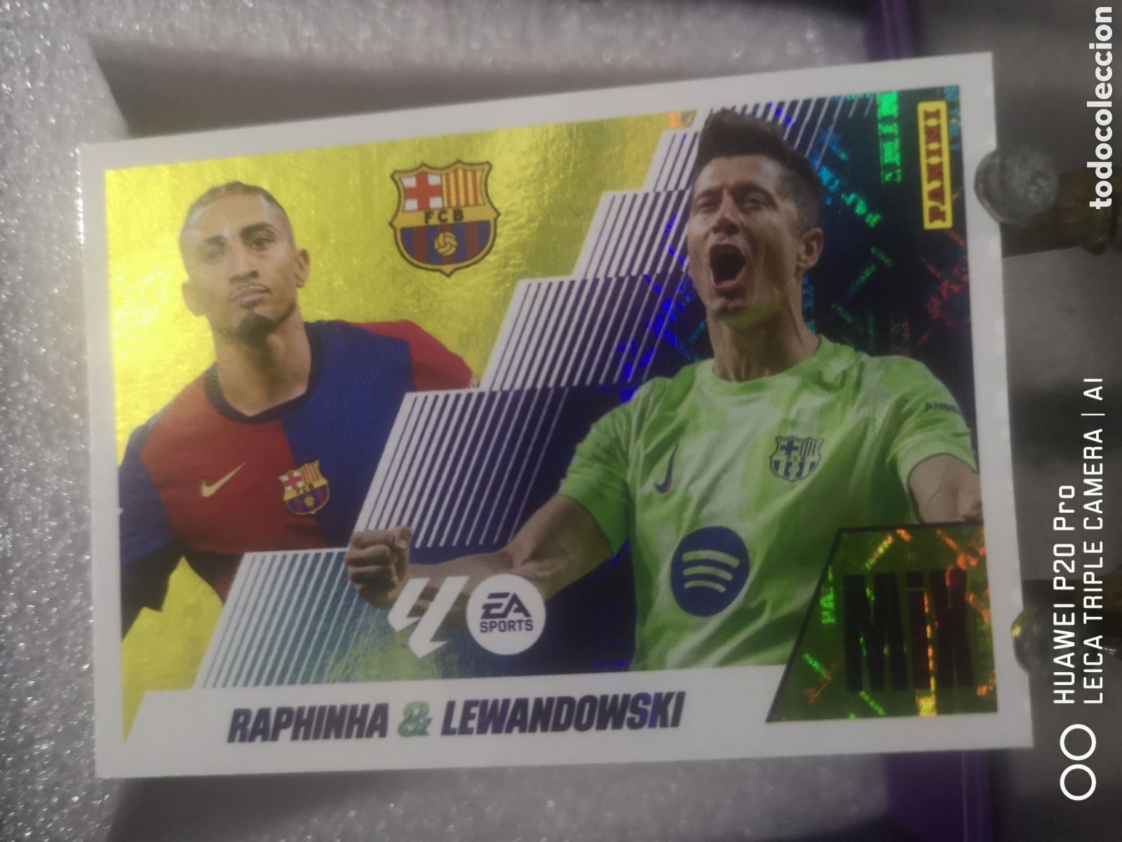 Cromos de F&uacute;tbol: LIGA ESTE 2025 2026 MIX RAPHINHA / LEWANDOWSKI BARCELONA 21