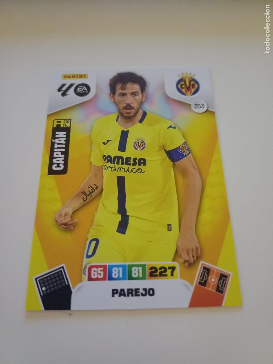 Football Stickers: 353 - Parejo (Capit&aacute;n) - Villarreal Cf