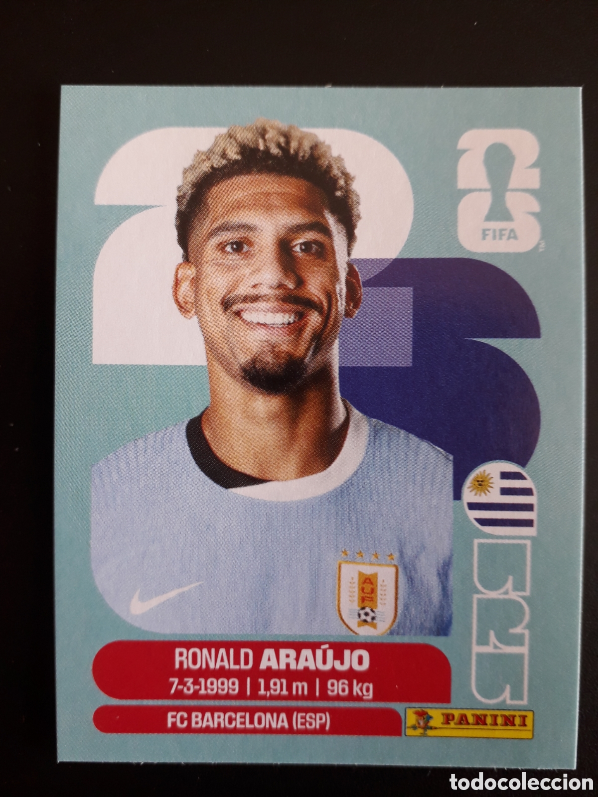 Cromos de F&uacute;tbol: ARA&Uacute;JO URUGUAY URU 14 MUNDIAL F&Uacute;TBOL 2026 FIFA WORLD CUP PANINI SIN PEGAR PEDIDO M&Iacute;NIMO 3&euro;