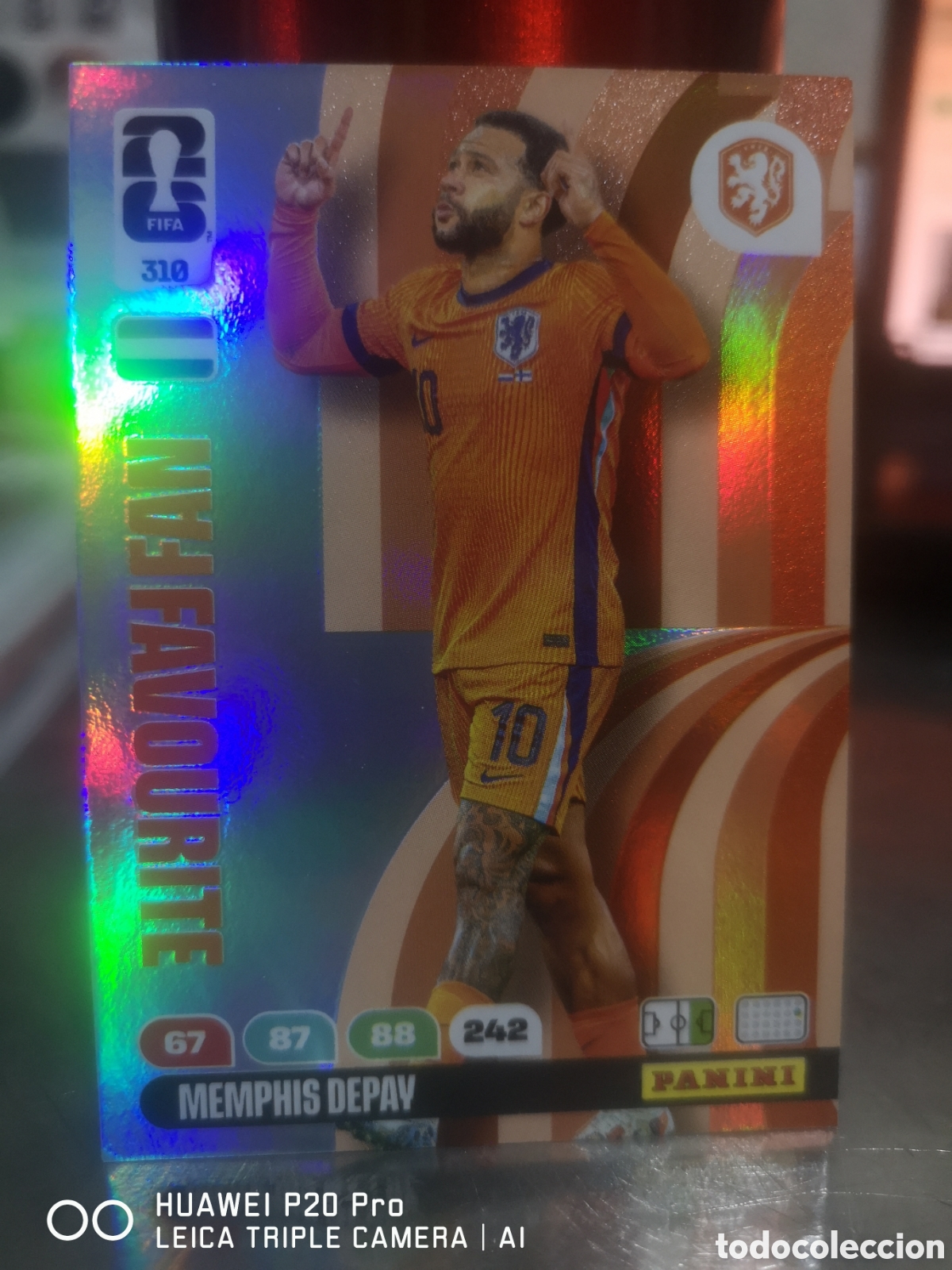 Cromos de F&uacute;tbol: ADRENALYN XL FIFA WORLD CUP 2026 FAN FAVOURITE MEMPHIS DEPAY - 310