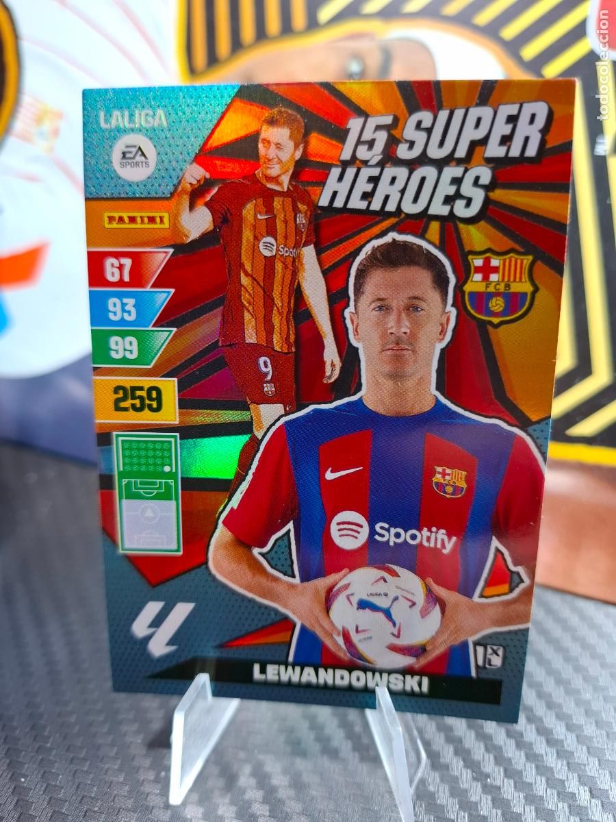 Cromos de F&uacute;tbol: LEWANDOSKI FC BARCELONA 15 SUPER H&Eacute;ROES ADRENALYN LIGA 2023 2024 23 24 DREAM BOX