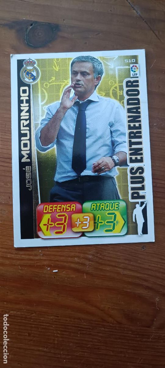 Cromos de Futebol: 510 JOS&Eacute; MOURINHO REAL MADRID PLUS ENTRENADOR 12 13 ADRENALYN XL LIGA 2012 2013 PANINI