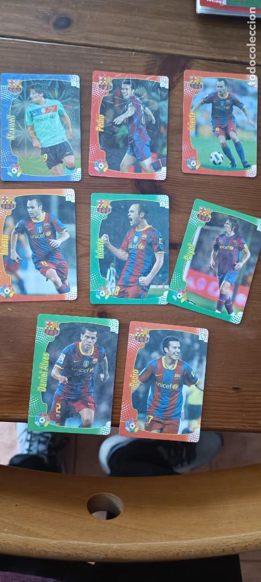 Cromos de Futebol: 8 CROMOS BARCELONA LFP INIESTA - PEDRO - PUYOL - DANIEL ALVES - MAXWELL