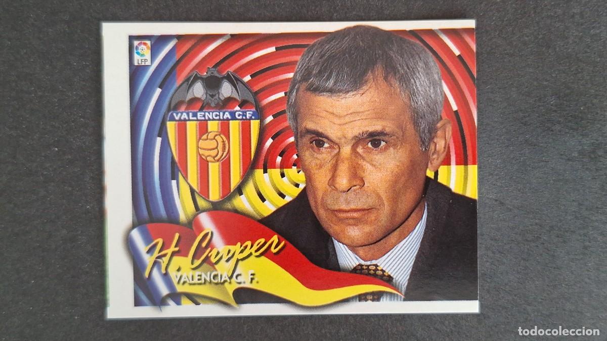 Figurine di Calcio: L5 HECTOR CUPER ENTRENADOR VALENCIA C. F. LIGA ESTE 2000 2001 00 01 NUNCA PEGADO SIN PEGAR