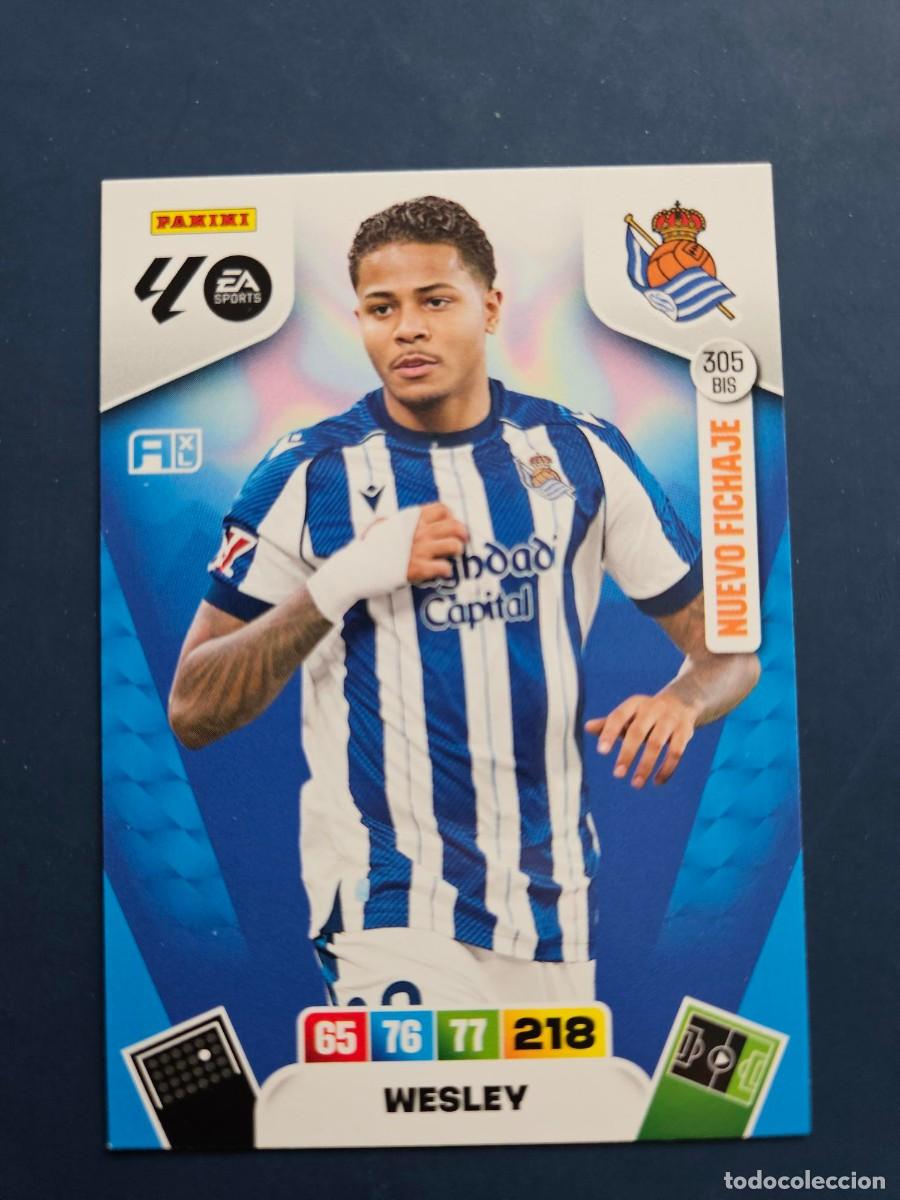 Cromos de F&uacute;tbol: N&ordm; 305 BIS WESLEY REAL SOCIEDAD NUEVO FICHAJE ADRENALYN XL 25 26 2025 2026
