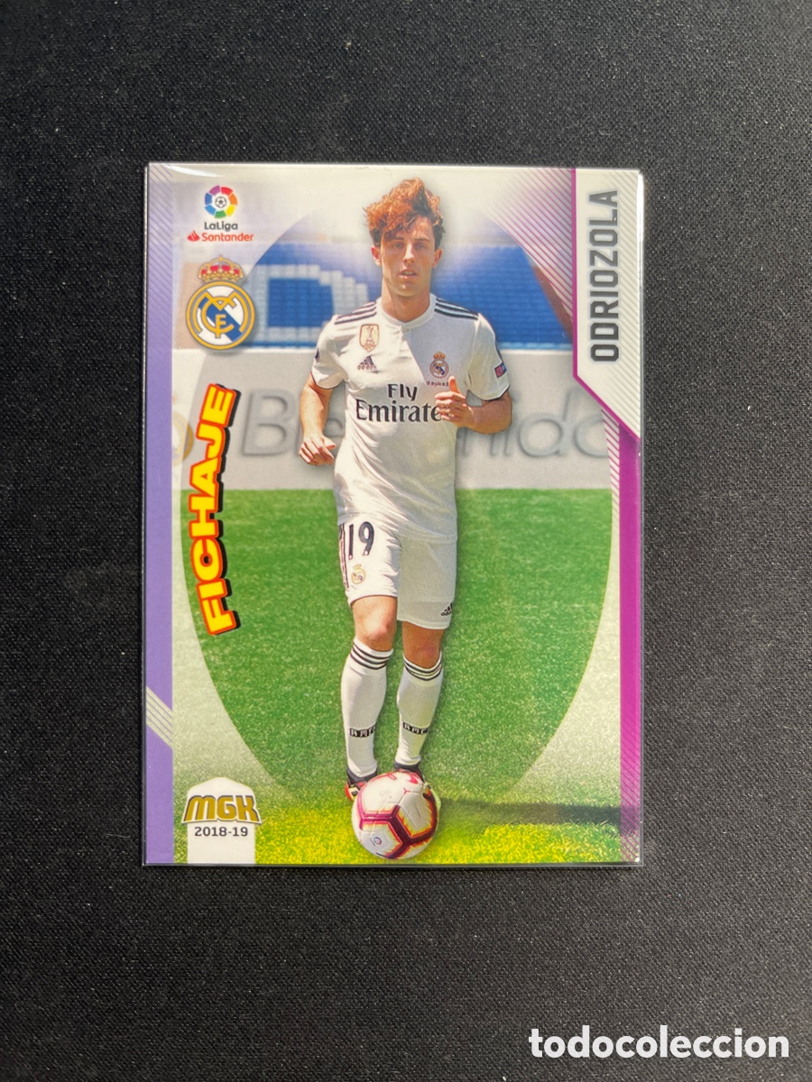 Fu&szlig;ball-Sticker: Odriozola 361 Real Madrid Fichaje Megacracks 2018 2019 18 19 Panini