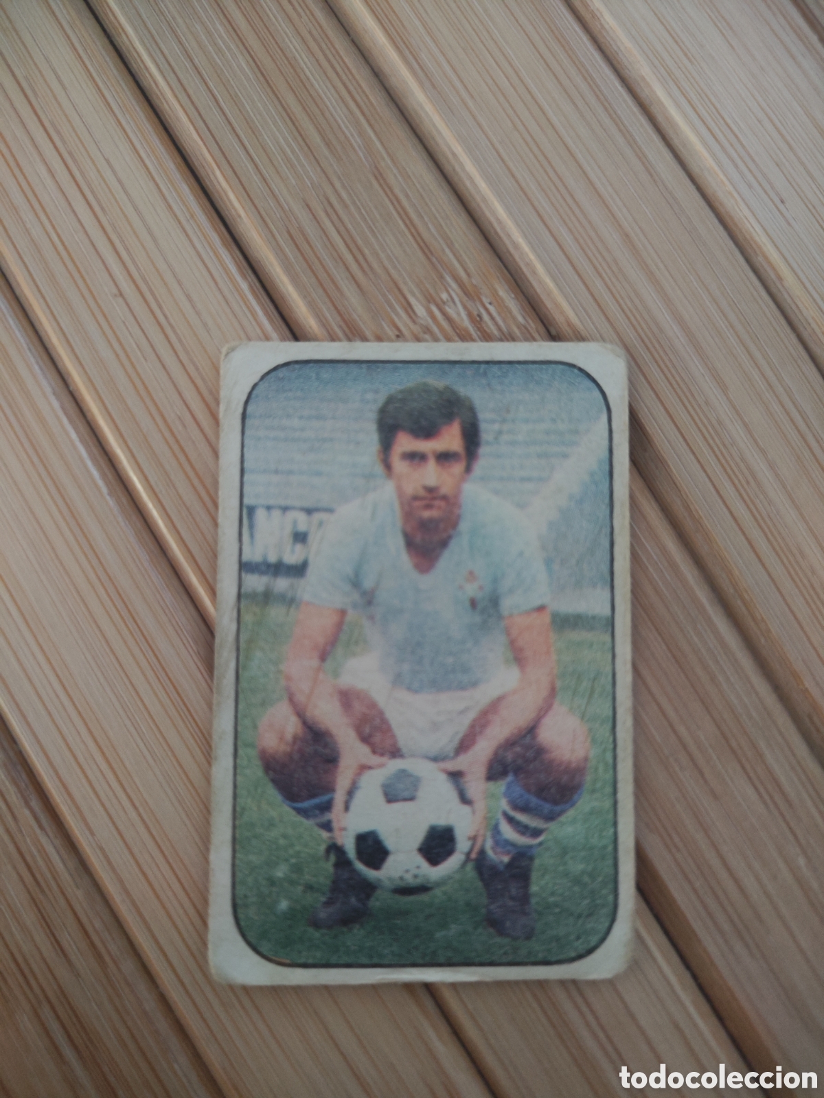 Cromos de F&uacute;tbol: Este 76 77 sin pegar Celta Villar desgastado