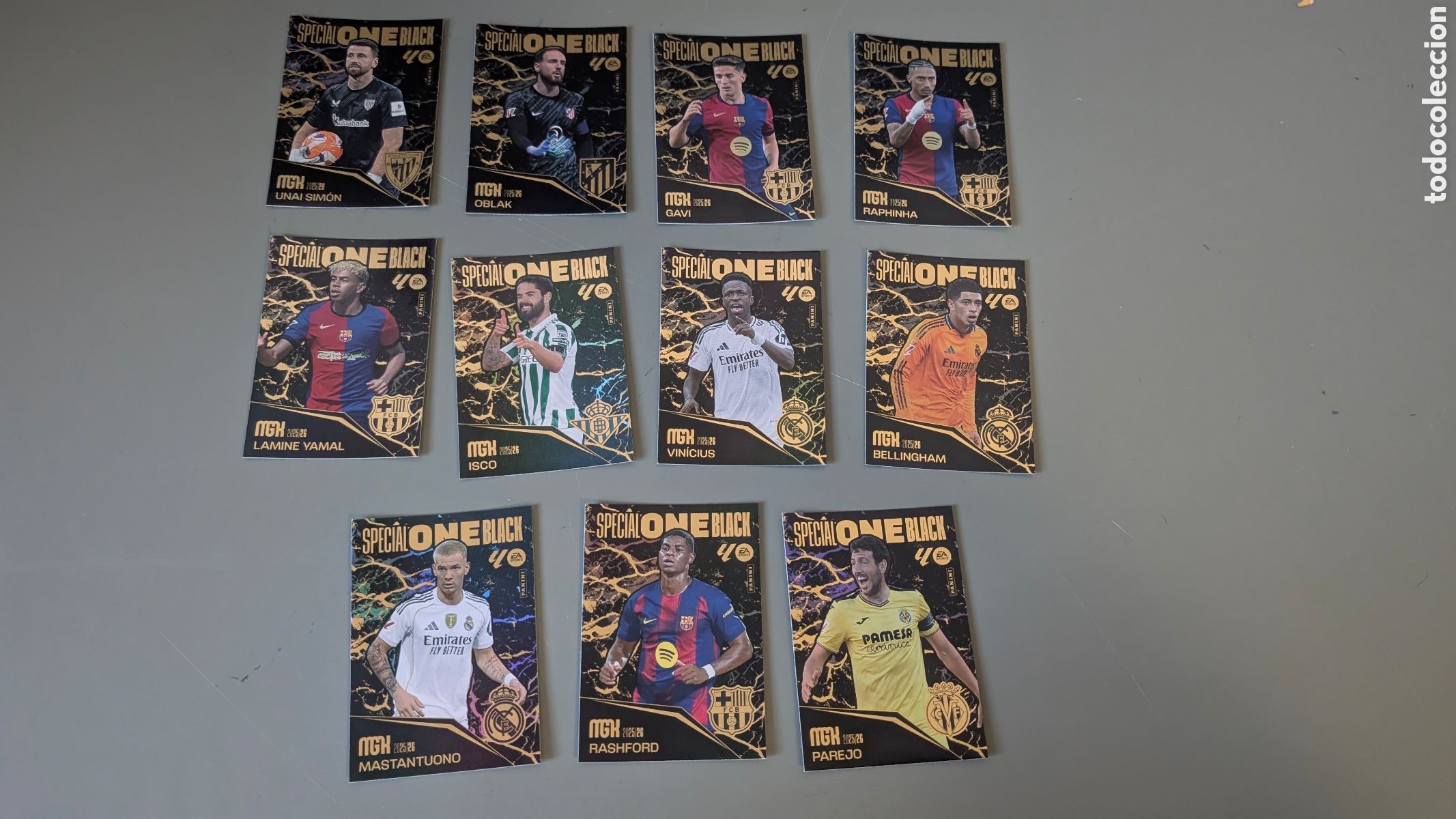 Cromos de F&uacute;tbol: LOTE COMPLETO 11 SPECIAL ONE BLACK MEGACRACKS LIGA 2025/2026 25 26 PANINI