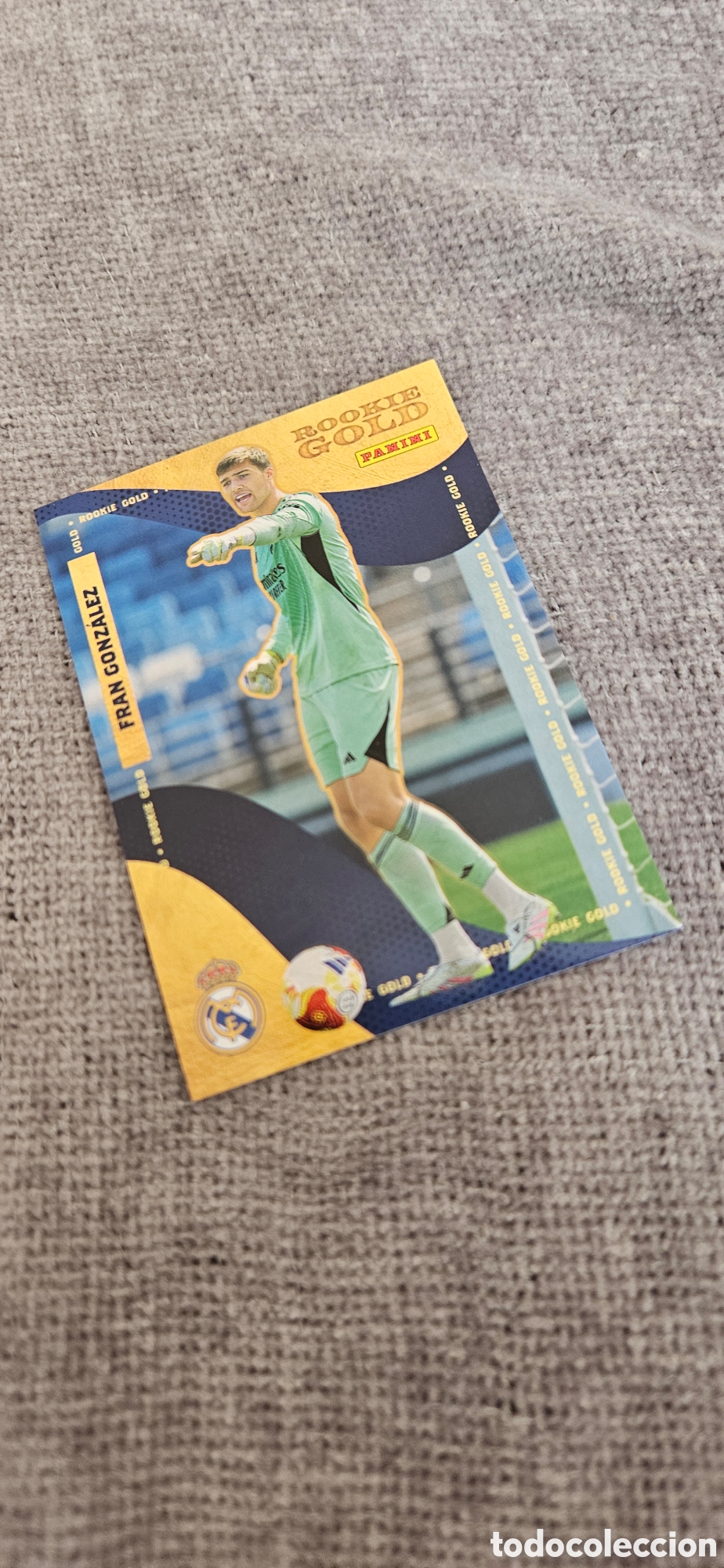 Cromos de F&uacute;tbol: Fran gonzalez 55 Rookie gold real Madrid panini club 2025-2026 25 26