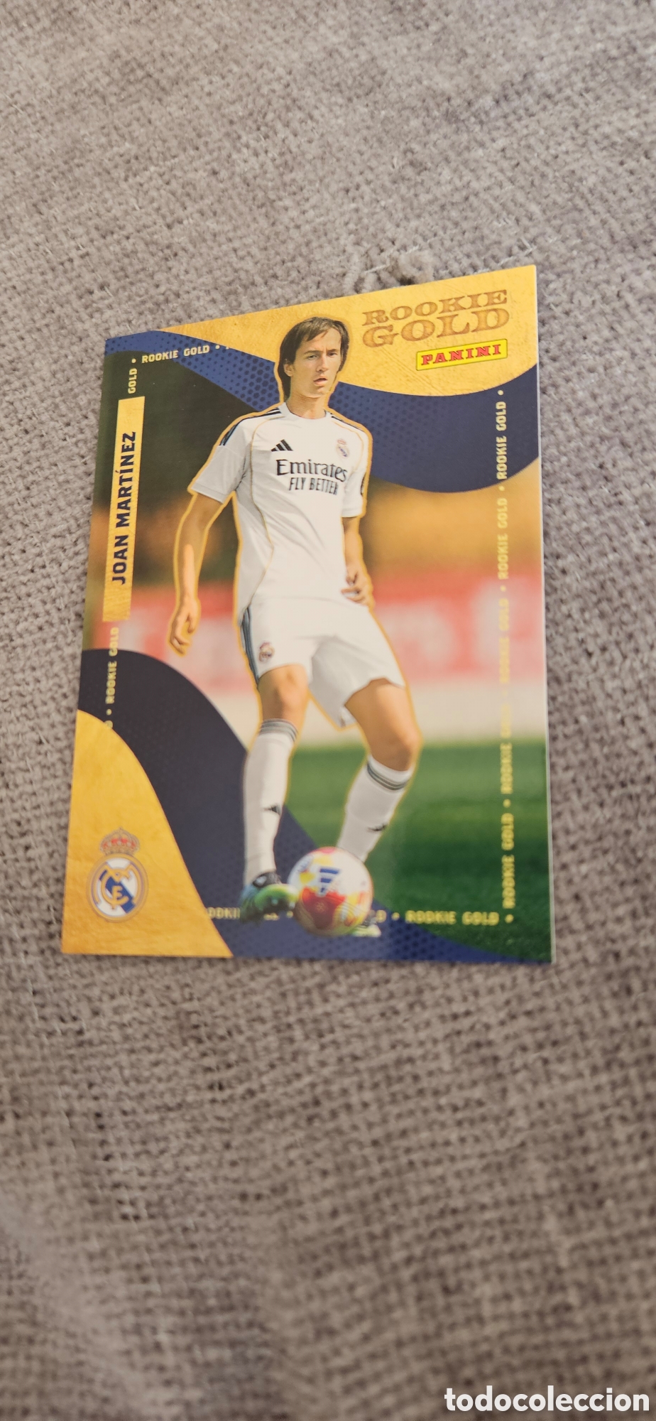 Cromos de F&uacute;tbol: Joan Mart&iacute;nez 60 Rookie gold real Madrid panini club 2025-2026 25 26