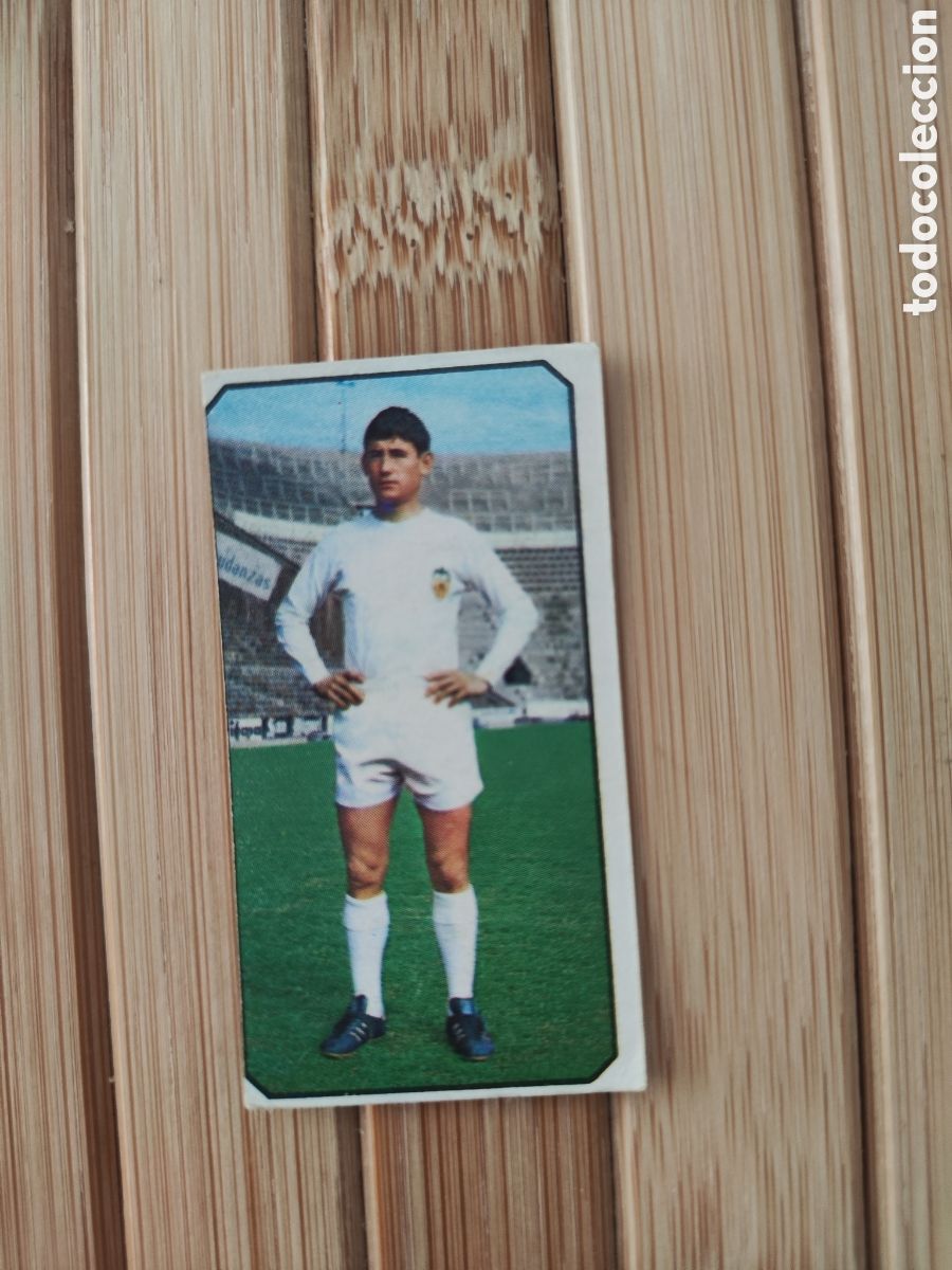 Cromos de Futebol: Este 77 78 sin pegar Valencia Saura