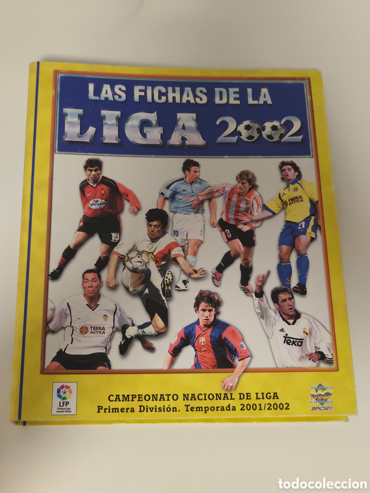Cromos de F&uacute;tbol: ARCHIVADOR + 70 HOJAS ORIGINALES MUNDICROMO LIGA 2001 2002