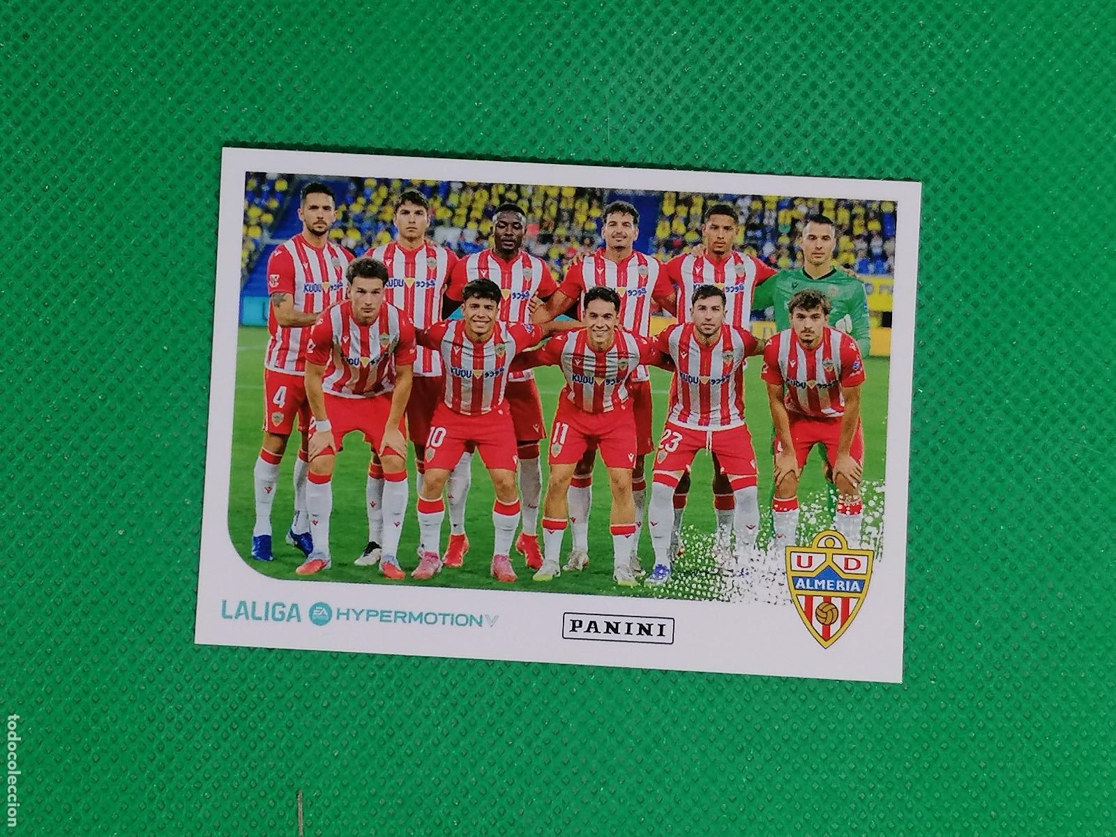 Cromos de F&uacute;tbol: 22 EQUIPO ALMERIA ⚽ PANINI LIGA HYPERMOTION 25 26 2025 2026 ⚽