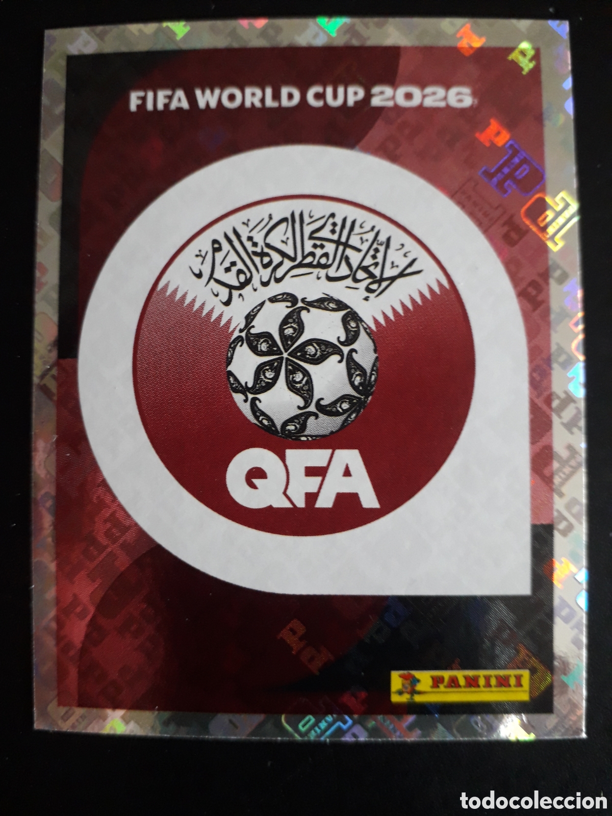 Cromos de F&uacute;tbol: ESCUDO QATAR QAT 1 MUNDIAL F&Uacute;TBOL 2026 FIFA WORLD CUP PANINI SIN PEGAR PEDIDO M&Iacute;NIMO 3&euro;