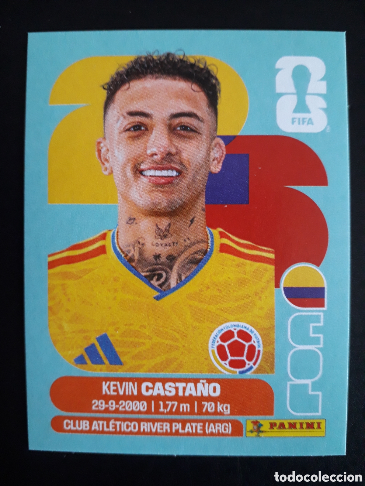 Cartes &agrave; collectionner de Football: CASTA&Ntilde;O COLOMBIA COL 11 MUNDIAL F&Uacute;TBOL 2026 FIFA WORLD CUP PANINI SIN PEGAR PEDIDO M&Iacute;NIMO 3&euro;.
