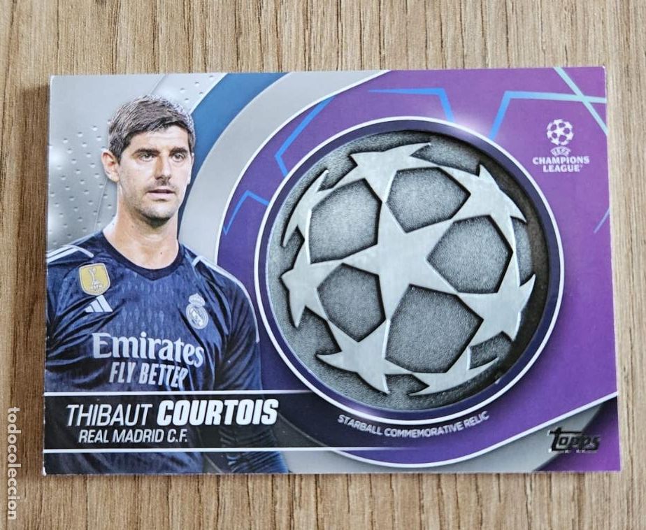 Cromos de F&uacute;tbol: Thibaut Courtois (Real Madrid). Cromo Topps 2023-2024 (23-24). Commemorative Starball Relic Card