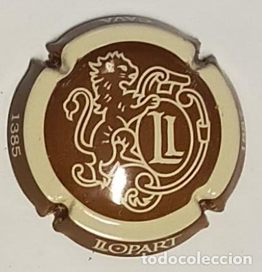 Cromos de F&uacute;tbol: PLACA DE CAVA LLOPART CON ESCUDO DEL LEON Y FONDO CREMA