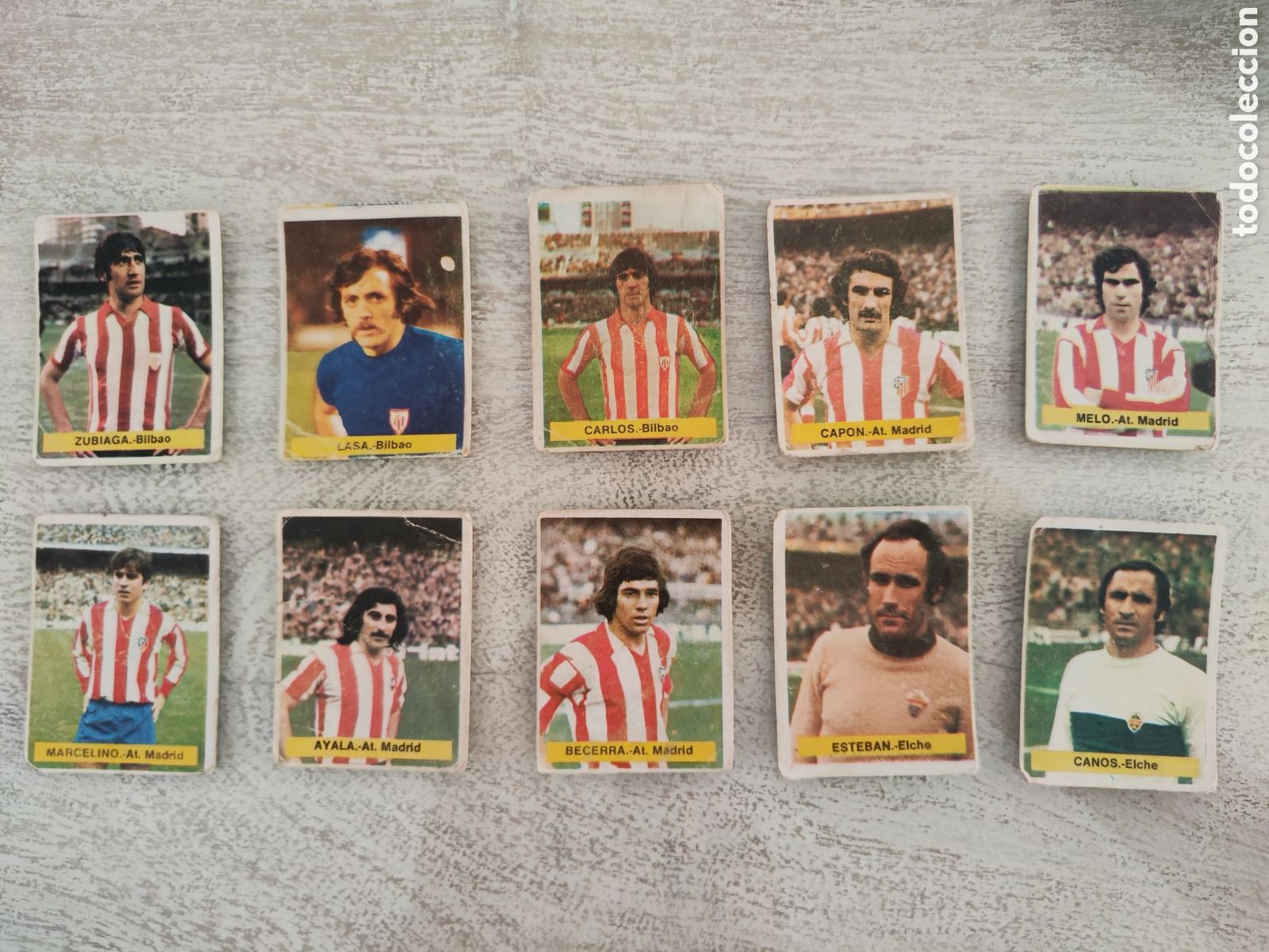 Football Stickers: Lote 141 cromos diferentes sin pegar Fini 75 76 MA LEER