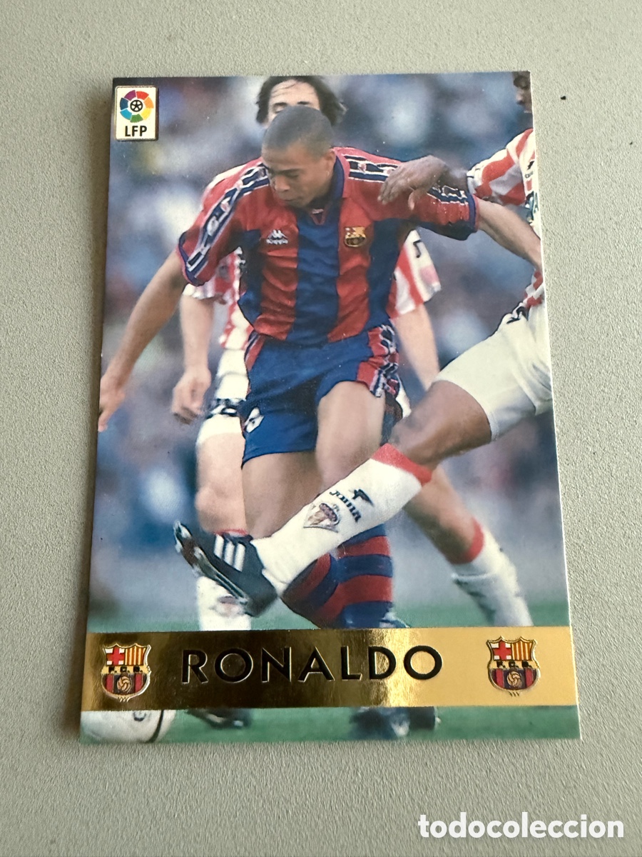 Figurine di Calcio: RONALDO NAZARIO (F.C. BARCELONA). CROMO COLECCI&Oacute;N MUNDI CROMO TROFEO PICHICHI 97/98.