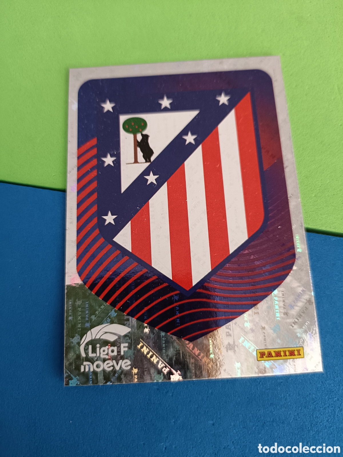 Cromos de F&uacute;tbol: Panini Liga F 2025 2026 25 26 - 42 Escudo Atl&eacute;tico Madrid