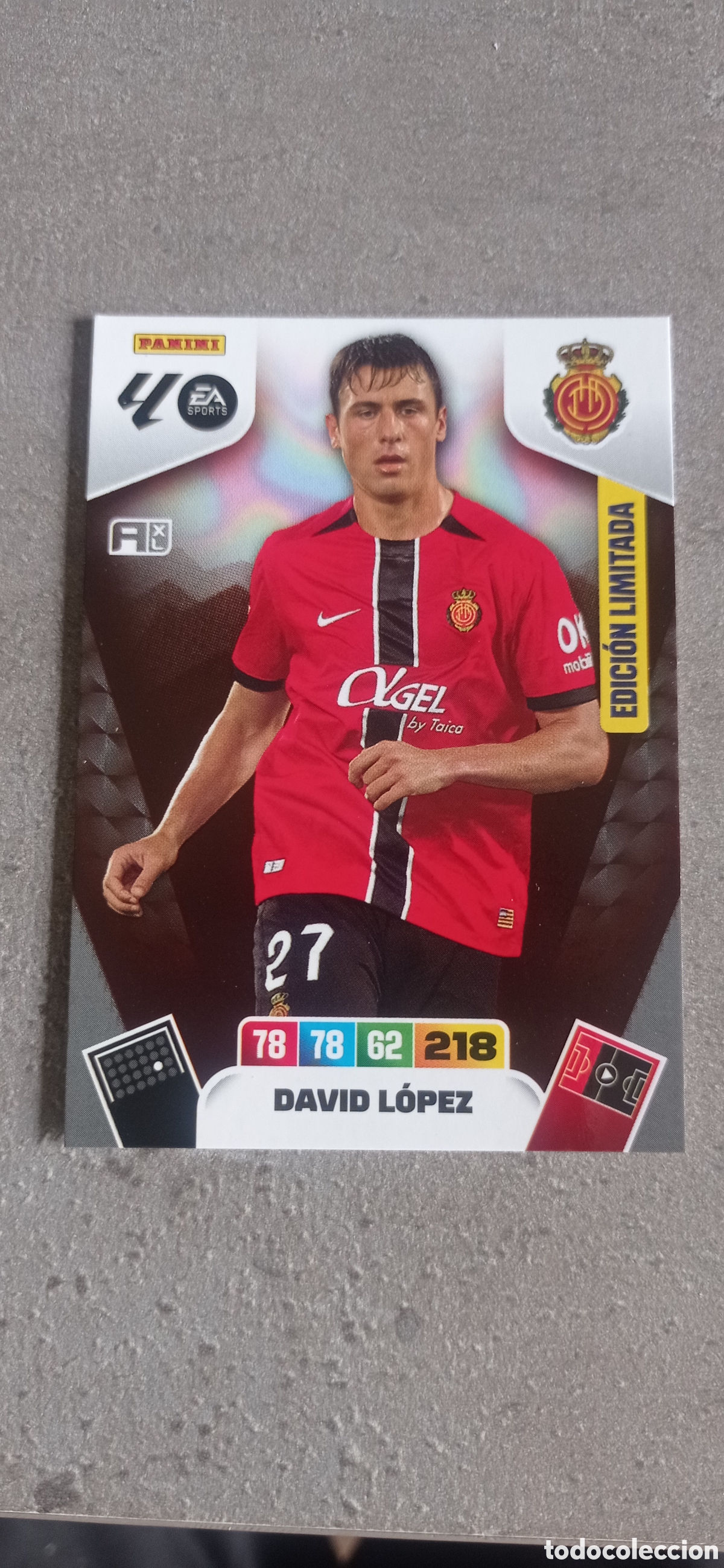 Cromos de F&uacute;tbol: EDICI&Oacute;N LIMITADA DAVID L&Oacute;PEZ RCD MALLORCA ADRENALYN 2025 2026