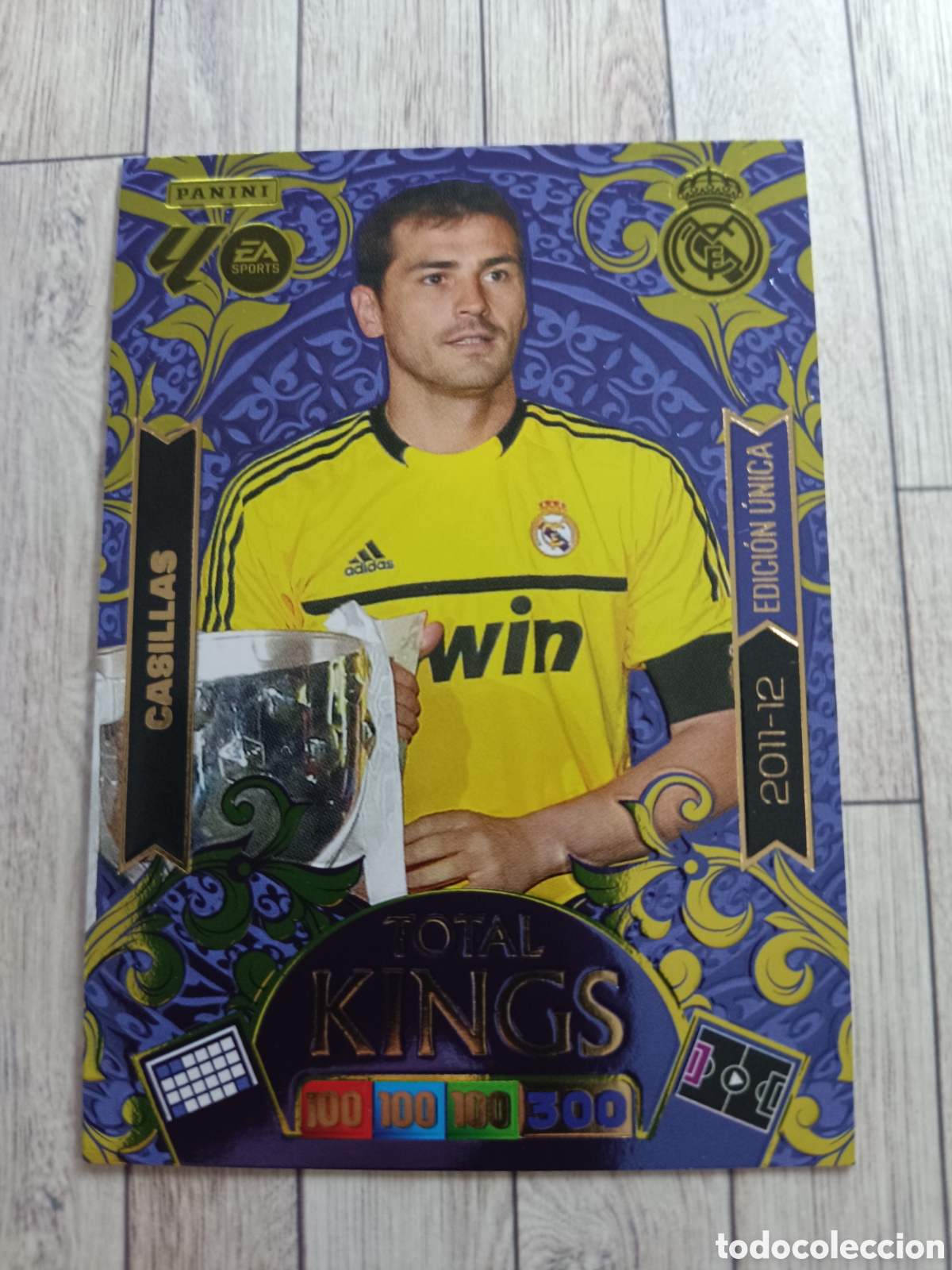 Cromos de F&uacute;tbol: CASILLAS REAL MADRID TOTAL KINGS DREAM BOX ADRENALYN XL 2025 2026 PANINI 25 26