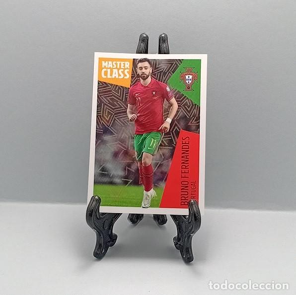 Cromos de F&uacute;tbol: 48 BRUNO FERNANDES &Iacute;DOLOS DE LA ROJA - CRACKS MUNDIALES CARREFOUR PANINI 2022 MASTER CLASS PORTUGAL