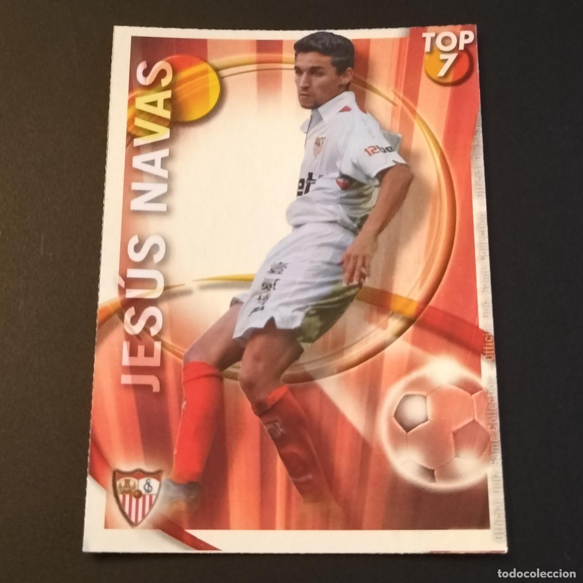 Cromos de F&uacute;tbol: 597 JESUS NAVAS TOP ROJO LISO SEVILLA CROMOS ALBUM MUNDICROMO LIGA FUTBOL QUIZ GAME 2010-2011 10-11