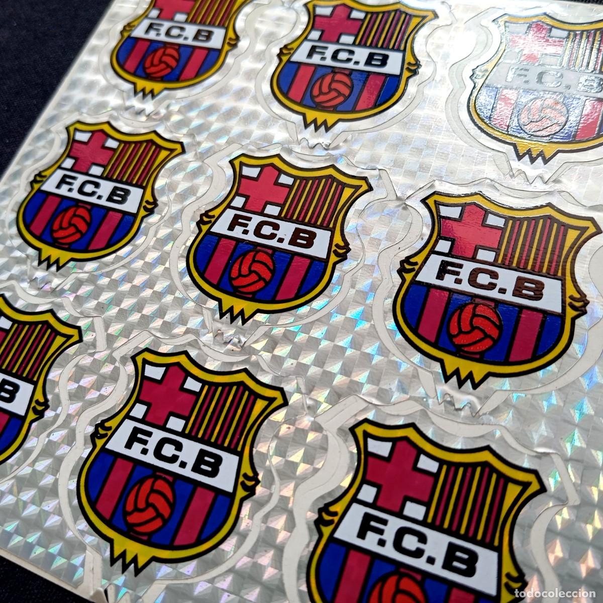Cromos de F&uacute;tbol: ⚜️ &Ntilde;09X03B. Hoja de adhesivos hologr&aacute;ficos escudo F&uacute;tbol Club Barcelona versi&oacute;n 1978. 129 x 129 mm