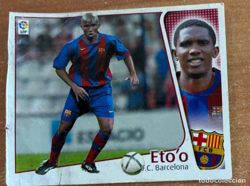Fu&szlig;ball-Sticker: EDICIONES ESTE 2004-2005 04 05 FICHAJE N&ordm; 28 ETO'O (FC BARCELONA) VENTANILLA LEER