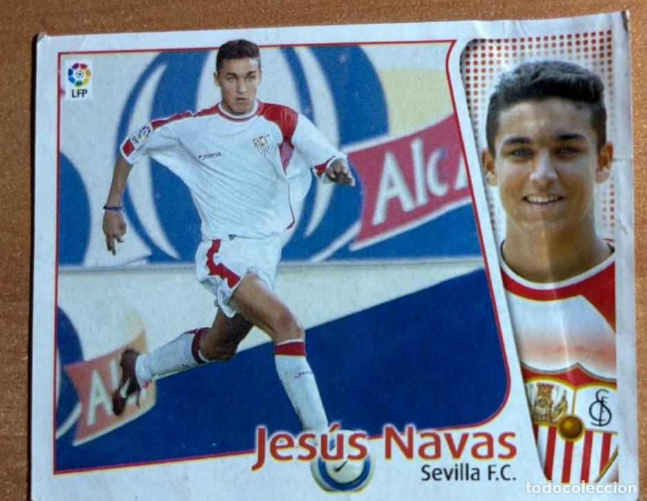 Cromos de F&uacute;tbol: EDICIONES ESTE 2004-2005 04 05 JESUS NAVAS (SEVILLA) COLOCA VENTANILLA LEER