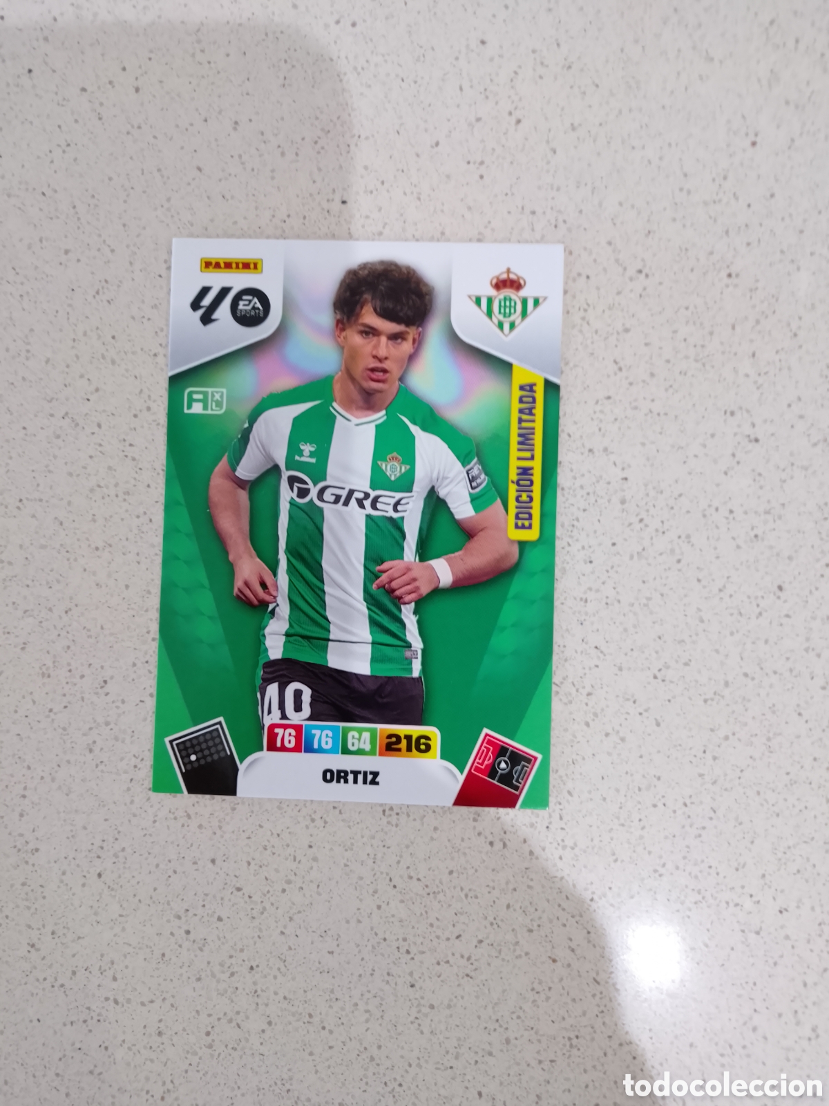 Figurine di Calcio: CARTA EDICI&Oacute;N LIMITADA ORTIZ BETIS. ADRENALYN XL 25/26.