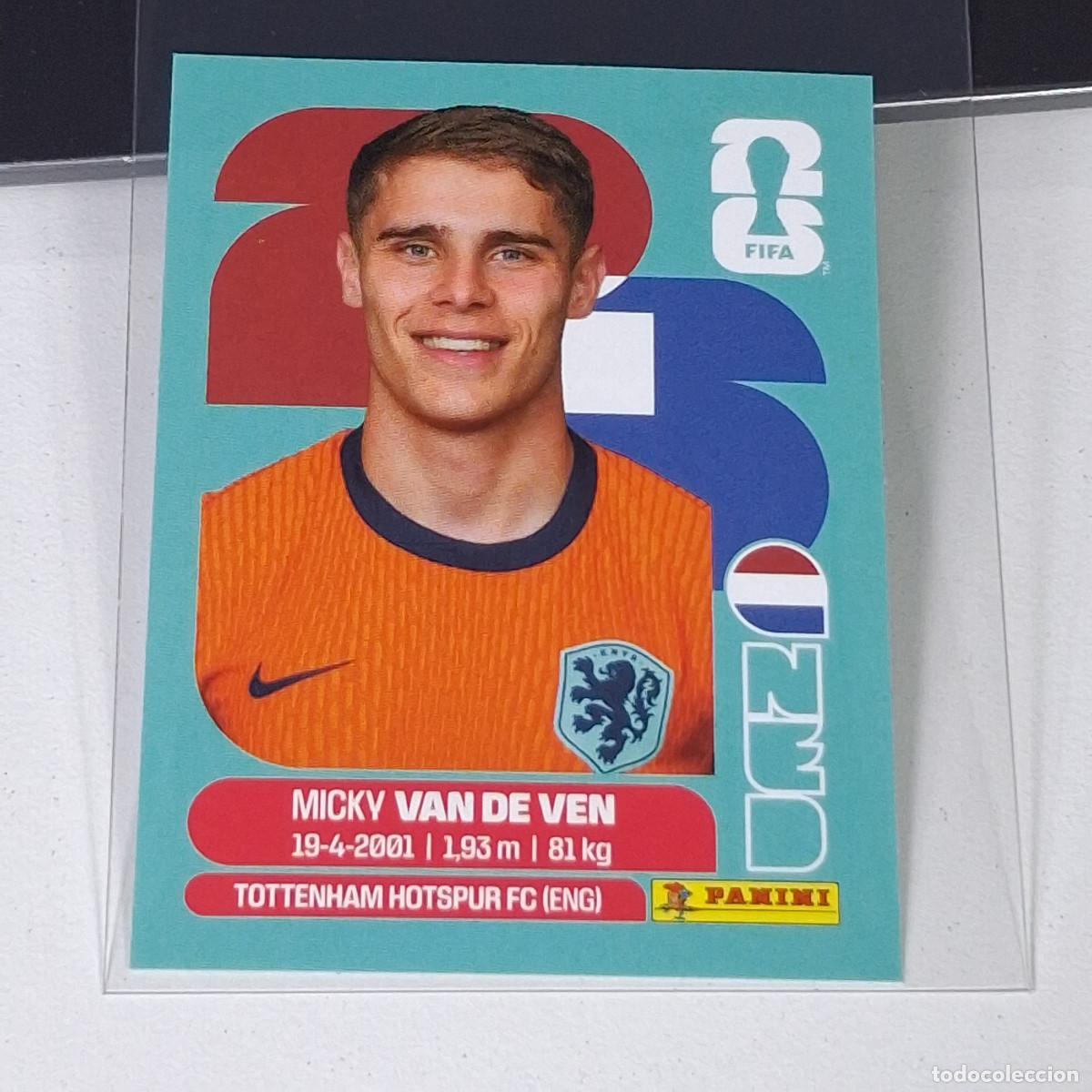 Cromos de F&uacute;tbol: B7 NED4 MICKY VAN DE VEN 4 PA&Iacute;SES BAJOS HOLANDA NED MUNDIAL FIFA WORLD CUP 2026 STICKER PANINI