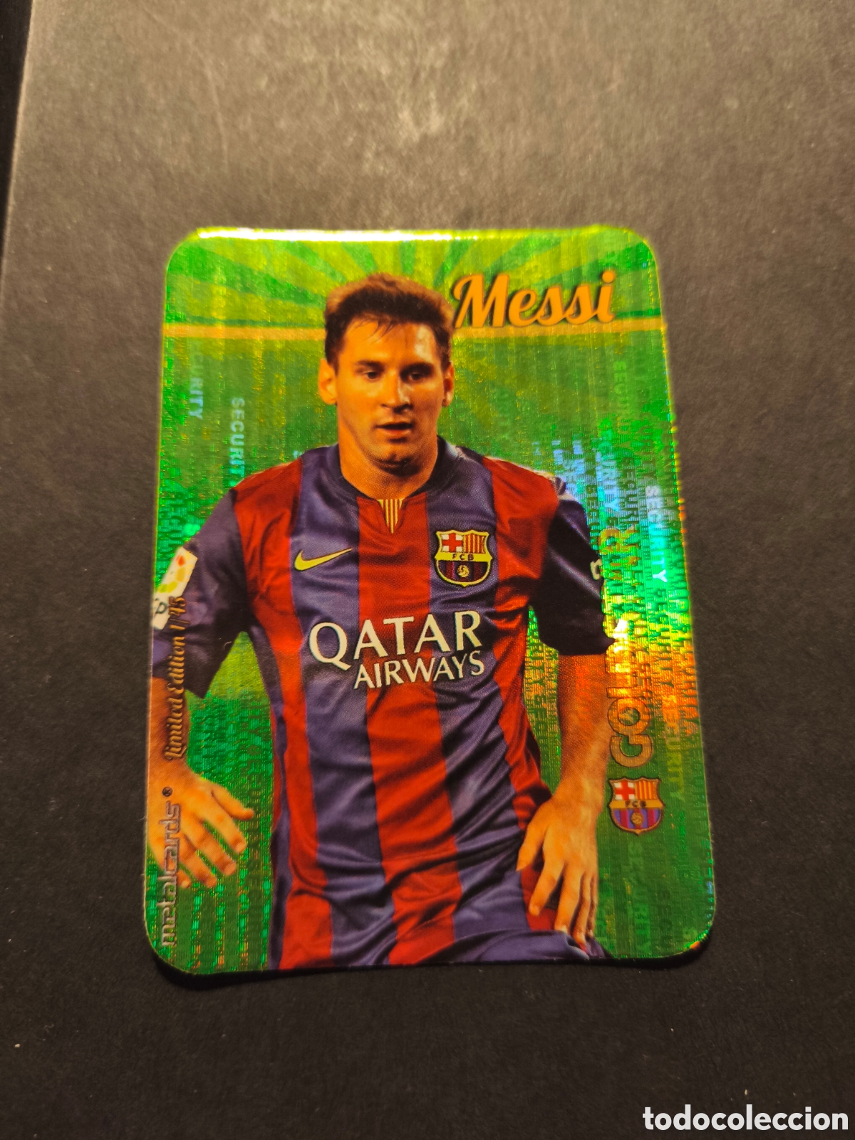 Football Stickers: MESSI GOLDSTAR FC BARCELONA MUNDICROMO 2016 VERSI&Oacute;N FONDO SECURITY