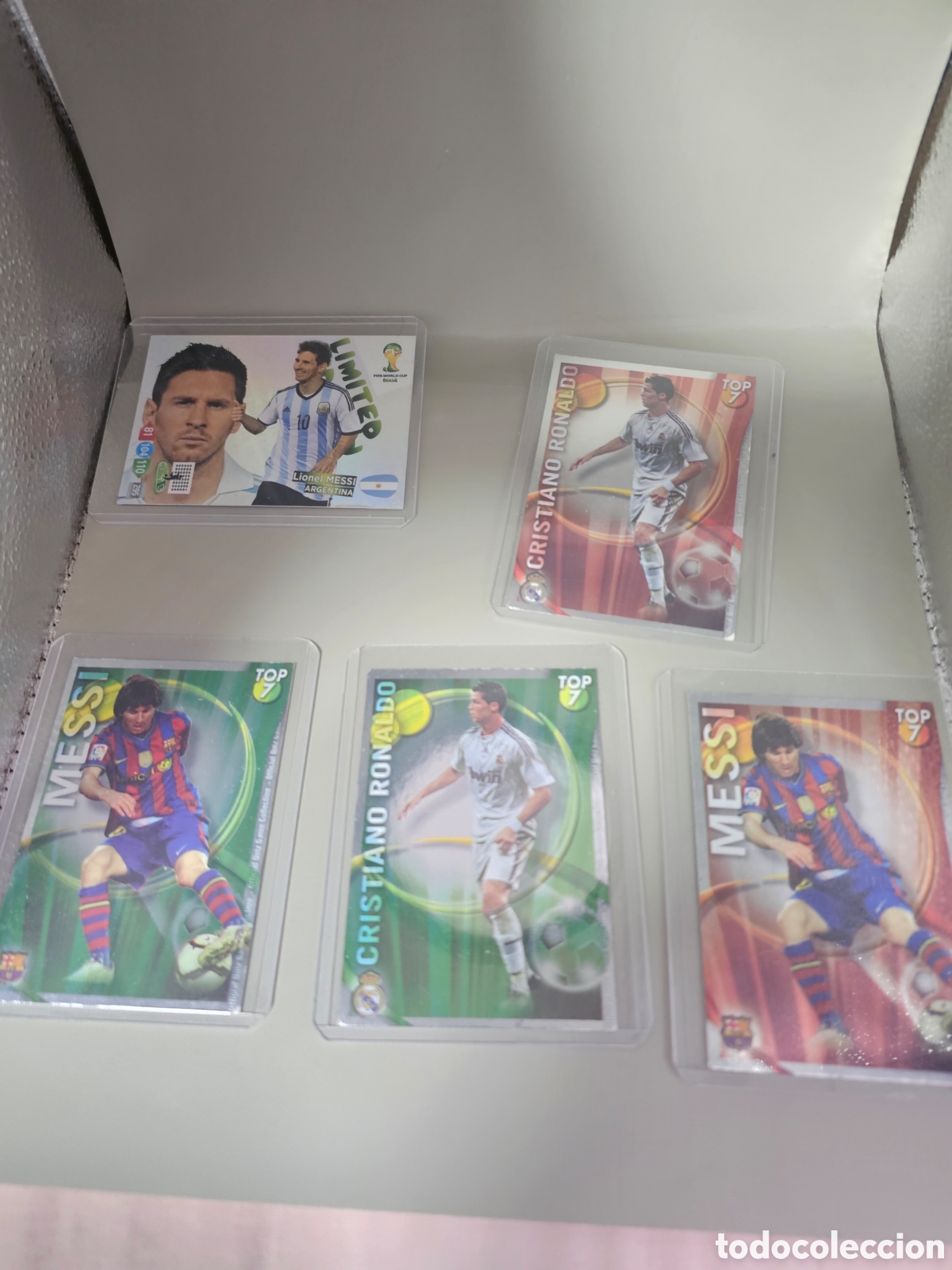 Cromos de F&uacute;tbol: CROMO MESSI Y CRISTIANO RONALDO
