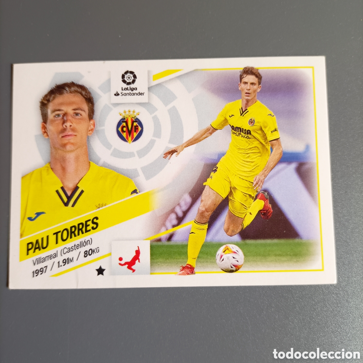 Cartes &agrave; collectionner de Football: EDICIONES ESTE. LIGA 2022-2023 (VILLARREAL) №7 PAU TORRES