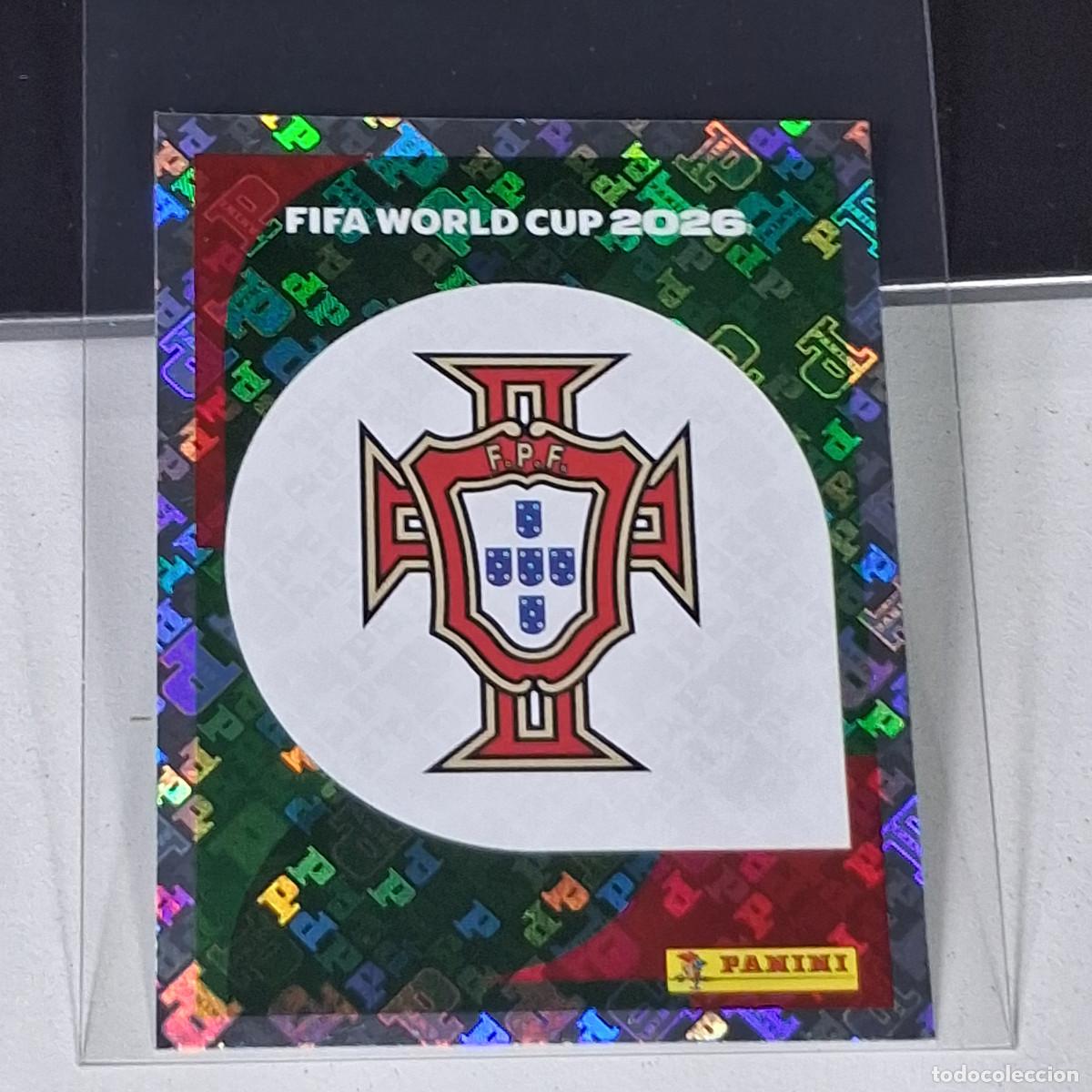 Cartes &agrave; collectionner de Football: B7 POR 1 POR1 ESCUDO LOGO BADGE PORTUGAL MUNDIAL FIFA WORLD CUP 2026 STICKER PANINI