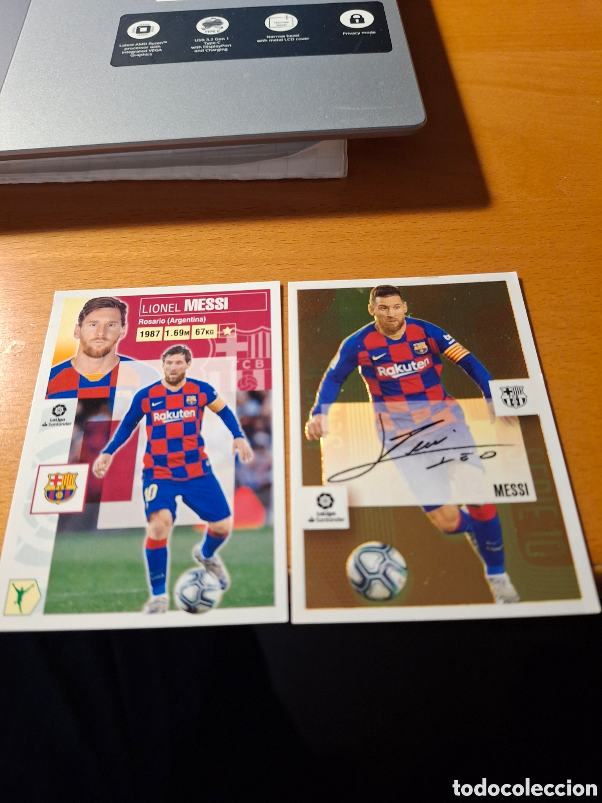 Fu&szlig;ball-Sticker: Messi. Liga ESTE 2020-2021