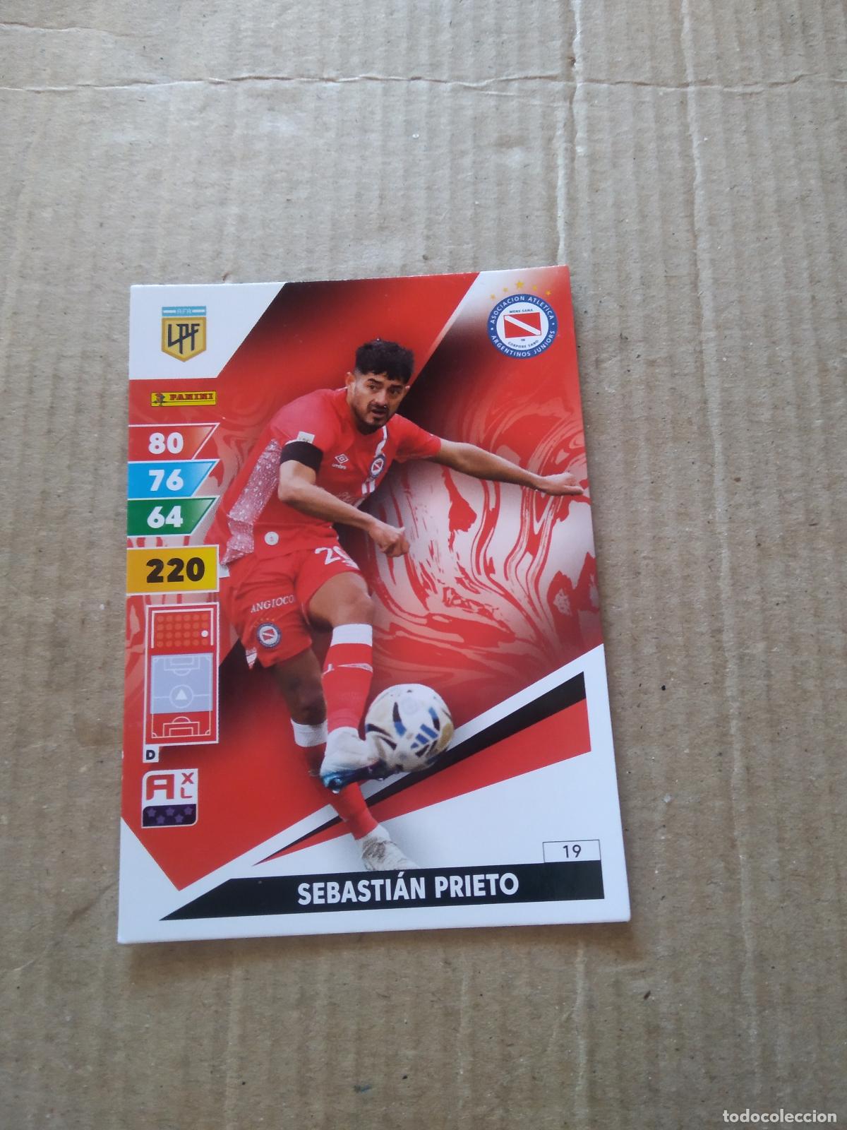 Cromos de F&uacute;tbol: 19 SEBASTIAN PRIETO ARGENTINOS JUNIORS CROMO FUTBOL PANINI ARGENTINO 2025 LIGA ARGENTINA ADRENALYN