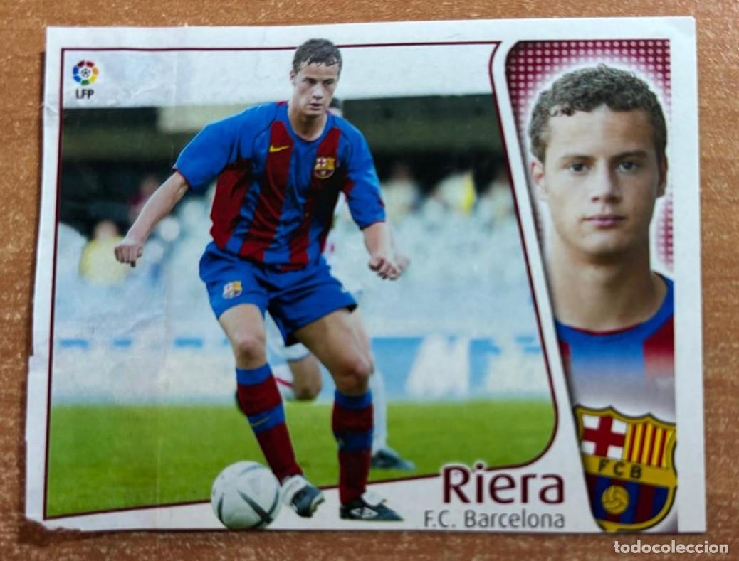 Cromos de F&uacute;tbol: EDICIONES ESTE 2004-2005 04 05 RIERA (FC BARCELONA) COLOCA VENTANILLA LEER