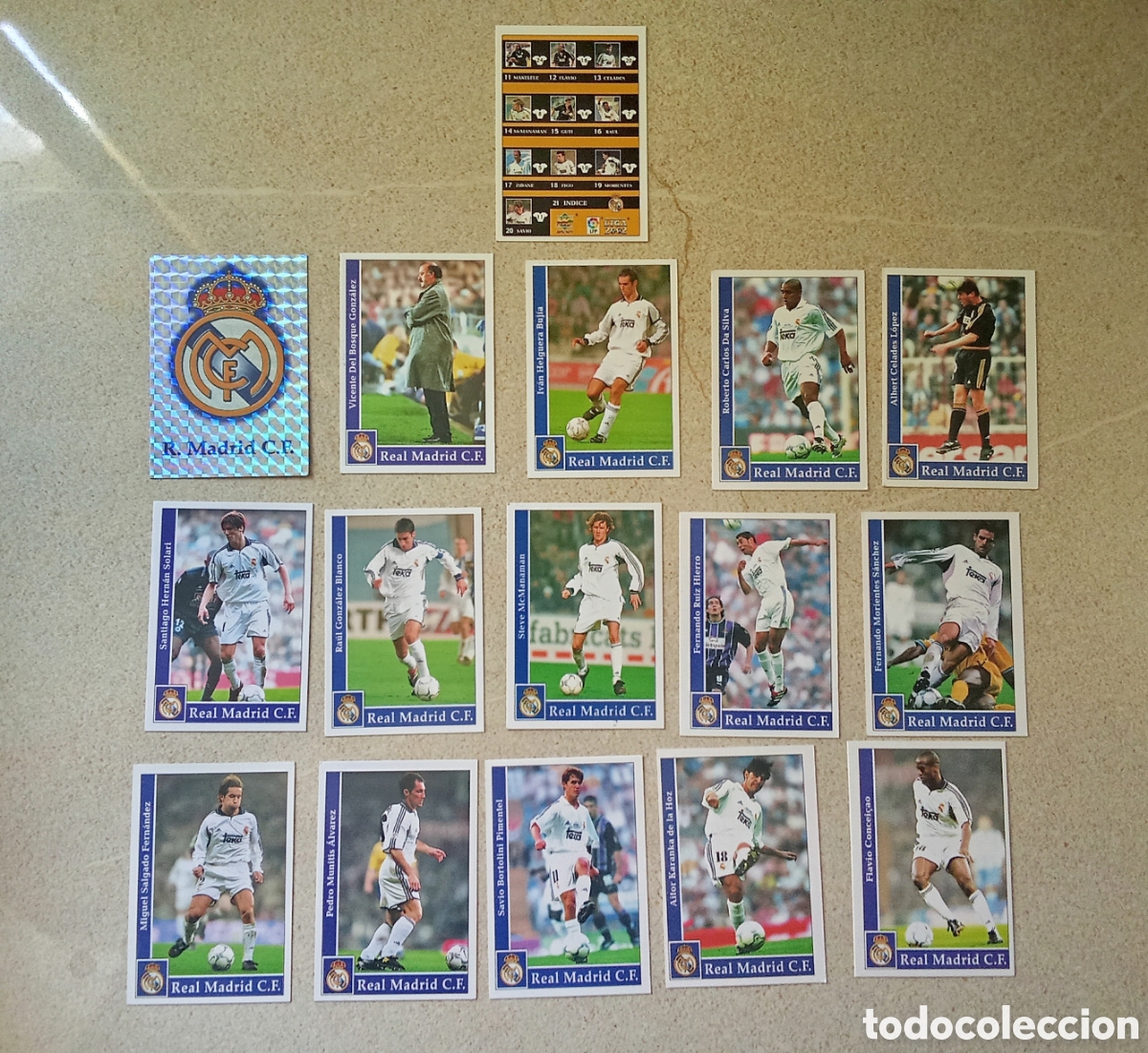 Cromos de F&uacute;tbol: 16 CROMOS DIFERENTES REAL MADRID MUNDICROMO LIGA 2001 2002