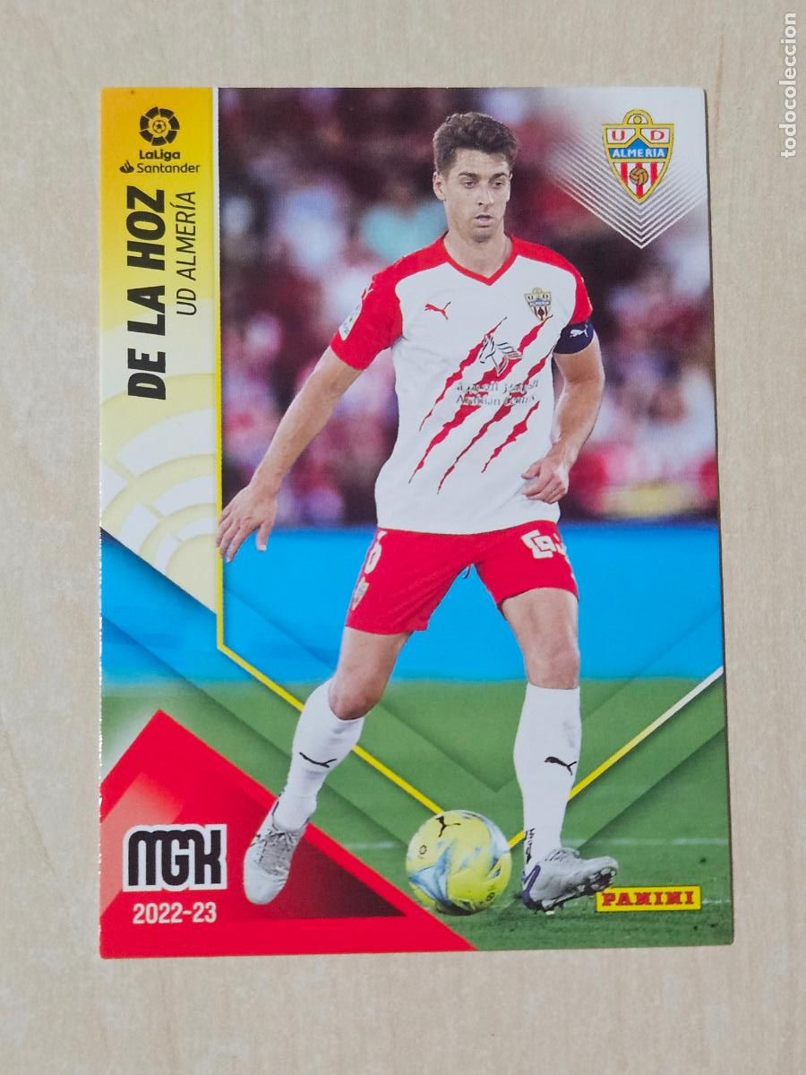 Figurine di Calcio: CROMO N&ordm; 18 DE LA HOZ - MEGACRACKS 2022 23 - ALMERIA