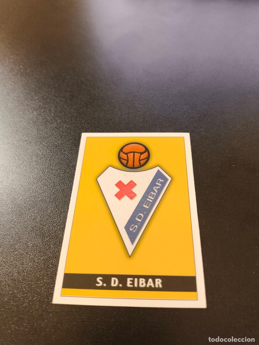 Cromos de F&uacute;tbol: 437 EIBAR ESCUDO PLANTILLA MUNDICROMO FICHAS LIGA 2001 2002 01 02 NO PANINI ESTE